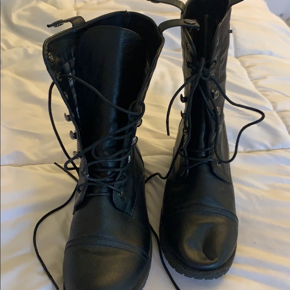 Super cute black combat boots